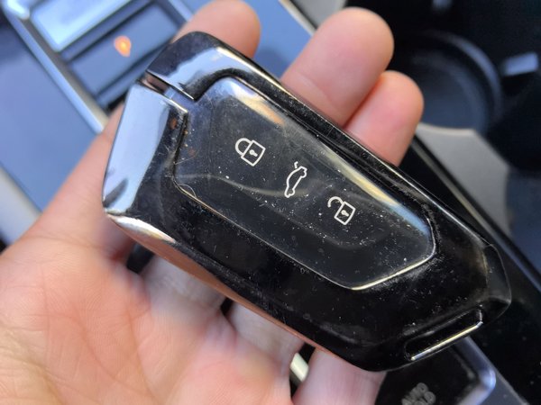 Volkswagen Teramont 2023, 115000 км, за 32670 USD - фото 9