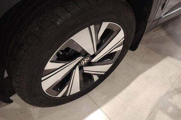Volkswagen Teramont 2024, 23100 км, за 33400 USD - фото 8