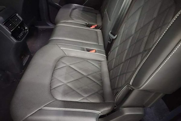 Volkswagen Teramont 2024, 23100 км, за 33400 USD - фото 20