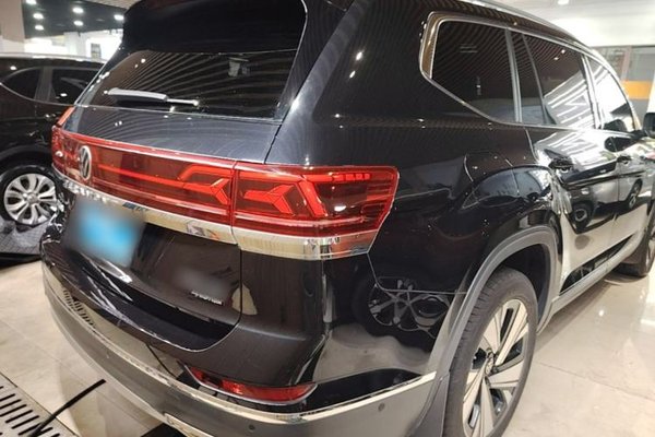 Volkswagen Teramont 2024, 23100 км, за 33400 USD - фото 6