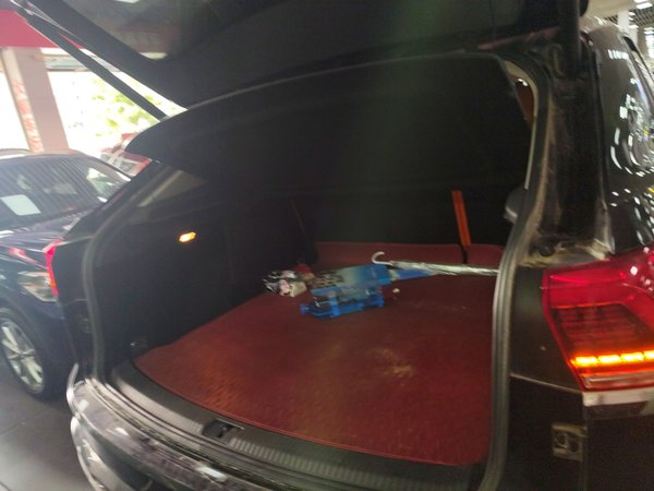 Volkswagen Teramont X 2020, 96400 км, за 19067 USD - фото 18