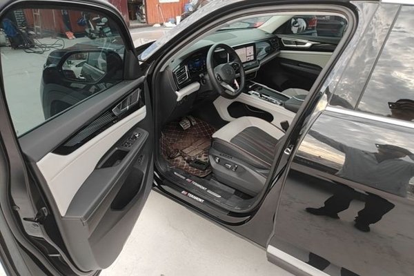 Volkswagen Teramont X 2024, 52800 км, за 25626 USD - фото 23
