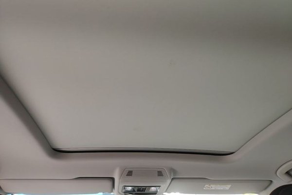 Volkswagen Teramont X 2024, 52800 км, за 25626 USD - фото 26