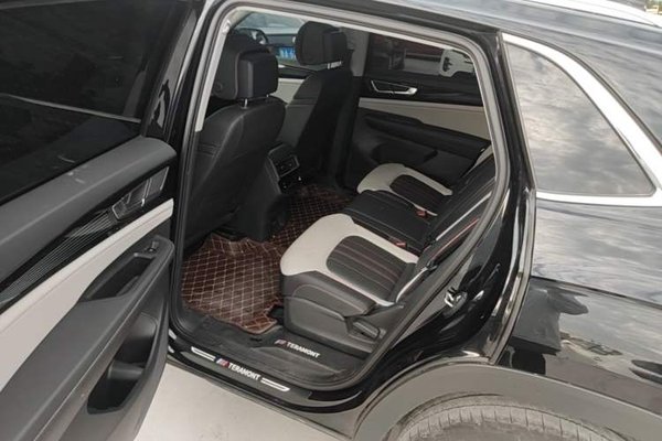 Volkswagen Teramont X 2024, 52800 км, за 25626 USD - фото 25