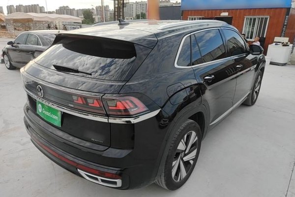 Volkswagen Teramont X 2024, 52800 км, за 25626 USD - фото 6