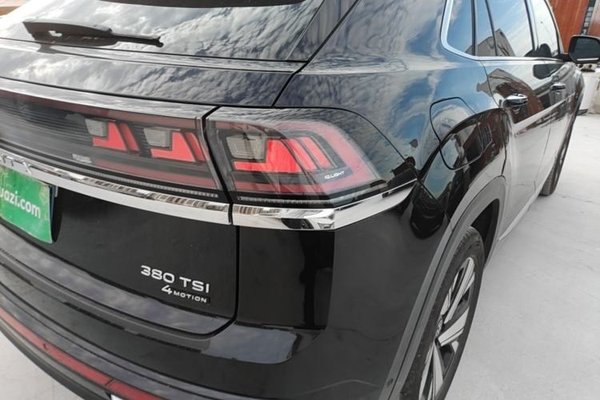Volkswagen Teramont X 2024, 52800 км, за 25626 USD - фото 9