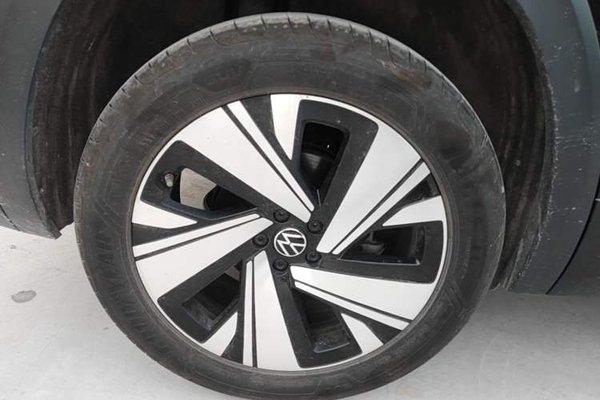 Volkswagen Teramont X 2024, 52800 км, за 25626 USD - фото 11