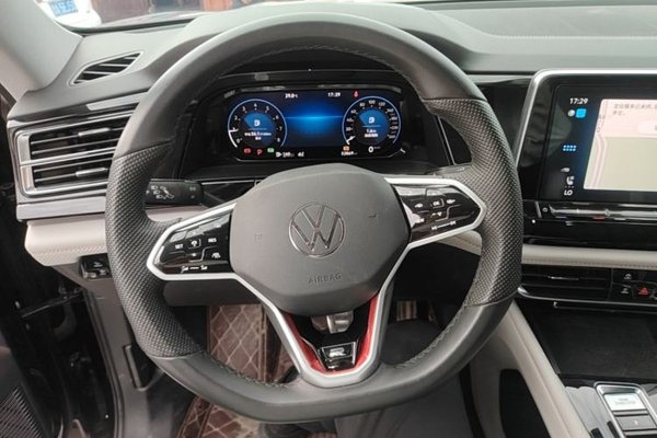 Volkswagen Teramont X 2024, 52800 км, за 25626 USD - фото 18