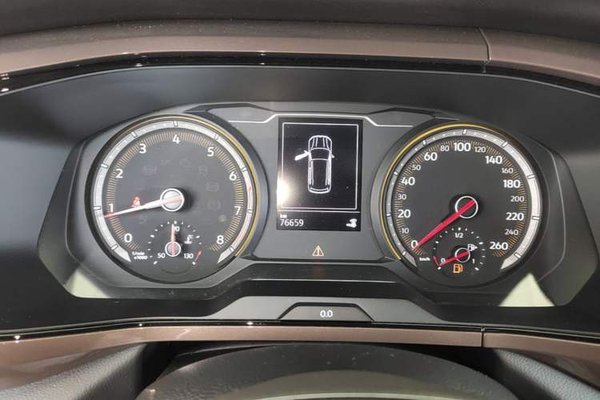 Volkswagen Tharu 2019, 76600 км, за 11389 USD