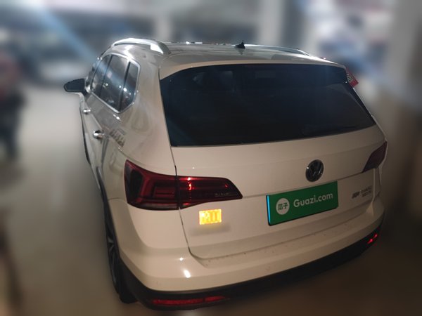 Volkswagen Tharu 2019, 61700 км, за 10850 USD