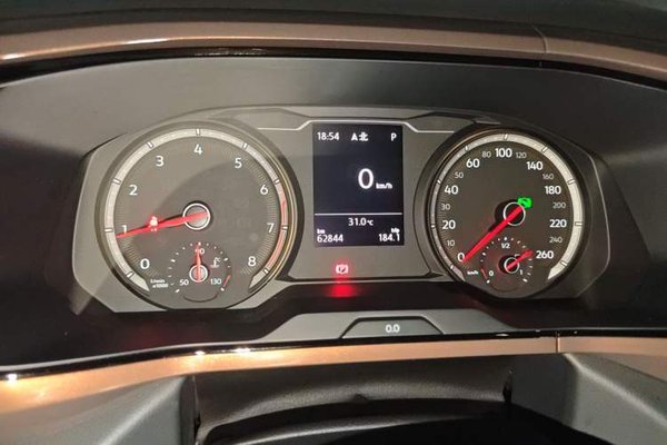 Volkswagen Tharu 2019, 62800 км, за 10616 USD - фото 11