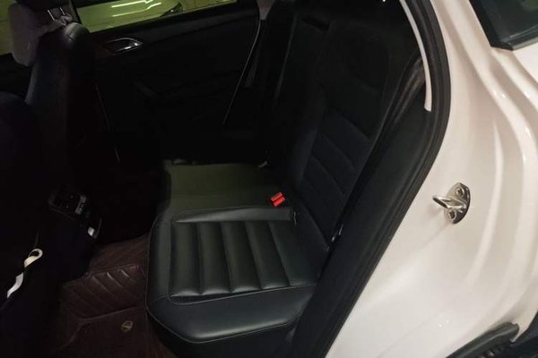 Volkswagen Tharu 2019, 62800 км, за 10616 USD - фото 17