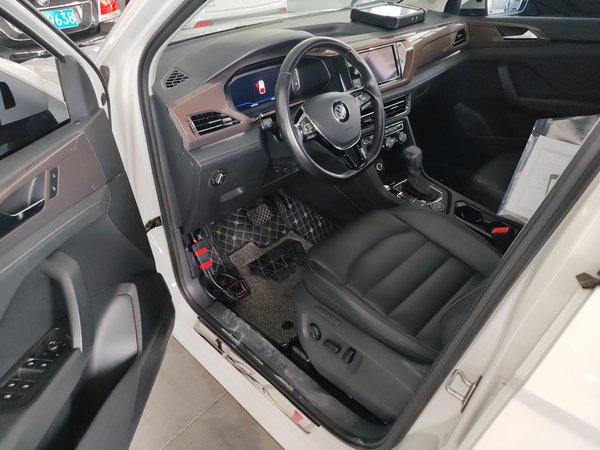 Volkswagen Tharu 2019, 67500 км, за 9119 USD - фото 13