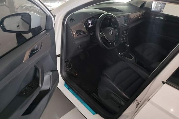 Volkswagen Tharu 2020, 101000 км, за 10316 USD - фото 19