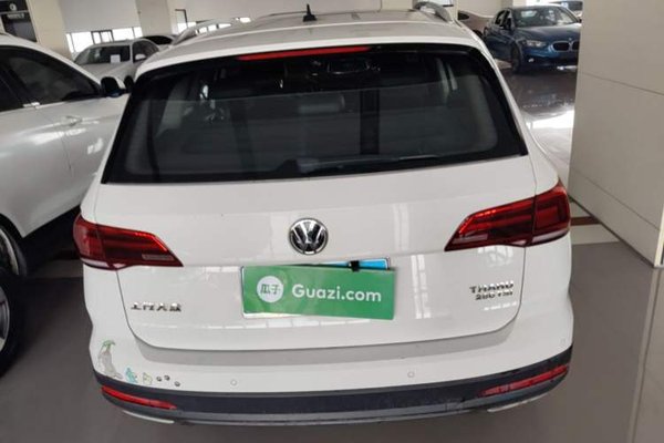 Volkswagen Tharu 2020, 101000 км, за 10316 USD