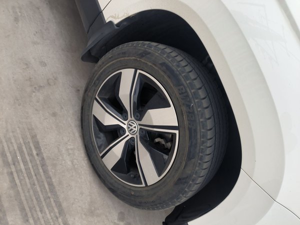 Volkswagen Tharu 2020, 80399 км, за 11993 USD - фото 8