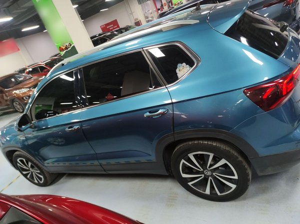 Volkswagen Tharu 2021, 71100 км, за 12728 USD