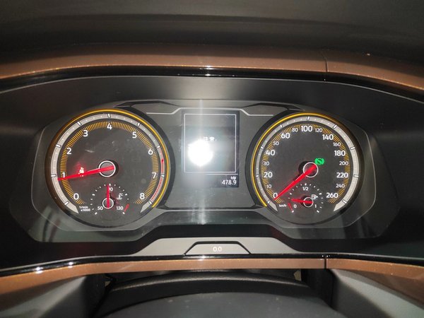 Volkswagen Tharu 2021 280TSI Two-Wheel-Drive Luxury Plus Edition, 2021 года