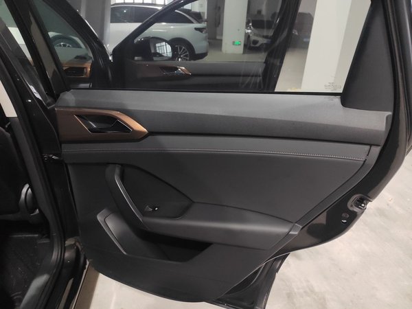 Volkswagen Tharu 2021, 113000 км, за 10173 USD - фото 15