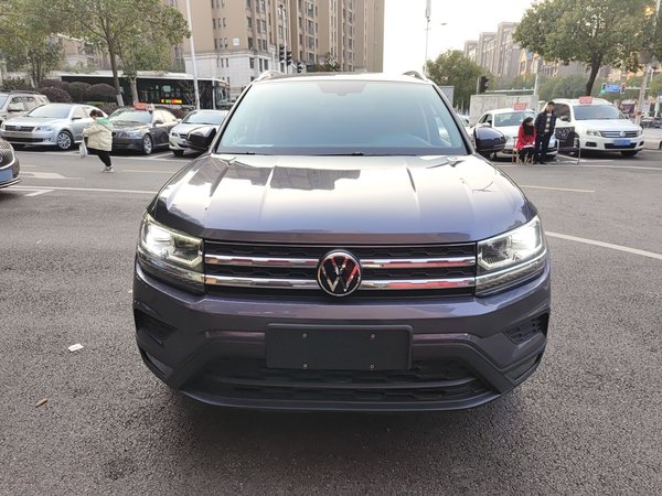 Volkswagen Tharu 2021, 18400 км, за 14932 USD