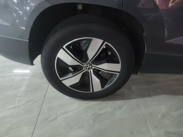 Volkswagen Tharu 2021, 57100 км, за 15329 USD - фото 25