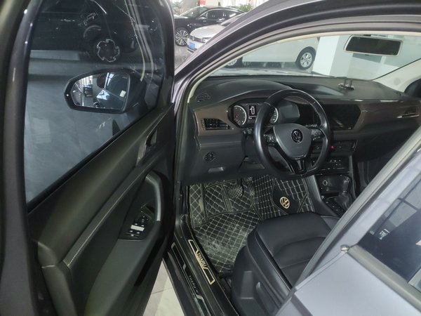 Volkswagen Tharu 2021, 57100 км, за 15329 USD - фото 15