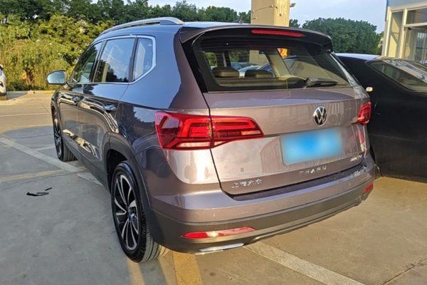 Volkswagen Tharu 2021, 71600 км, за 13460 USD
