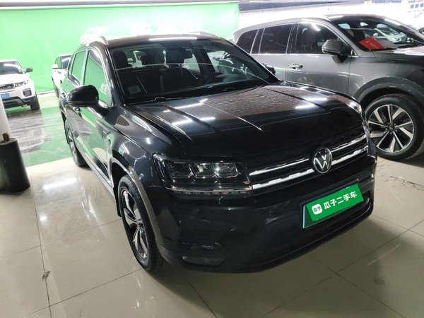 Volkswagen Tharu 2021 280TSI Two-Wheel Drive Comfort Edition, 2021 года