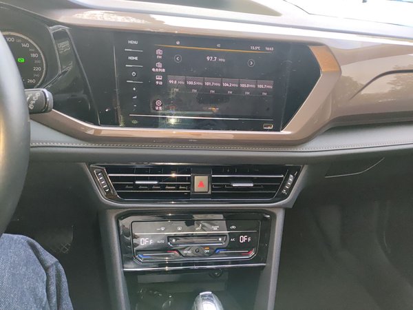 Volkswagen Tharu 2021, 77600 км, за 13548 USD