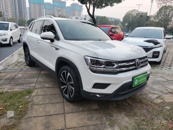 Volkswagen Tharu 2021, 106900 км, за 14142 USD