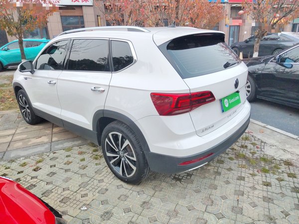 Volkswagen Tharu 2021, 106900 км, за 14142 USD