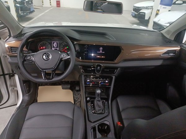 Volkswagen Tharu 2021, 20200 км, за 15320 USD - фото 20