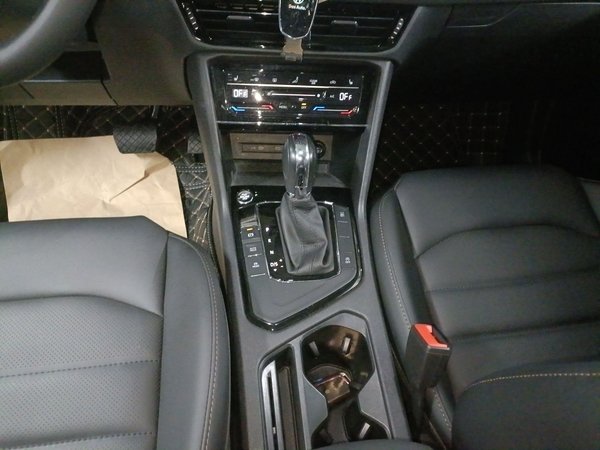 Volkswagen Tharu 2021, 20200 км, за 15320 USD - фото 15