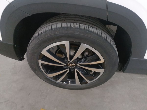 Volkswagen Tharu 2021, 20200 км, за 15320 USD - фото 10