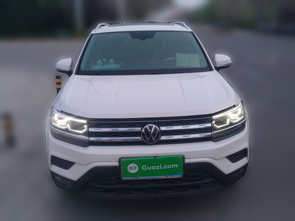 Volkswagen Tharu 2021, 30600 км, за 15573 USD