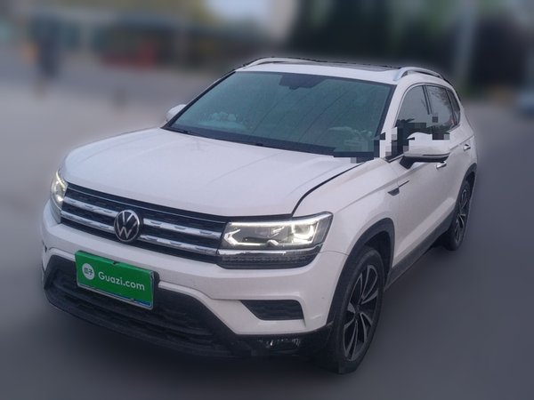 Volkswagen Tharu 2021, 30600 км, за 15573 USD