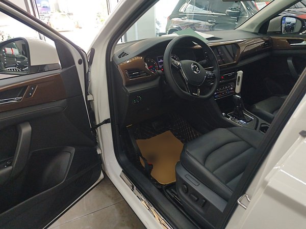 Volkswagen Tharu 2021, 40700 км, за 15105 USD - фото 19