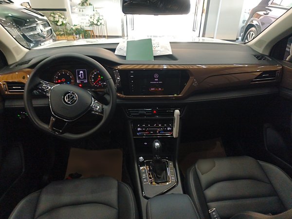 Volkswagen Tharu 2021, 40700 км, за 15105 USD - фото 13