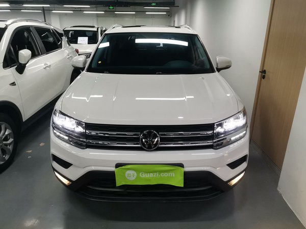 Volkswagen Tharu 2021 280TSI Two-Wheel Drive Comfort Edition, 2021 года