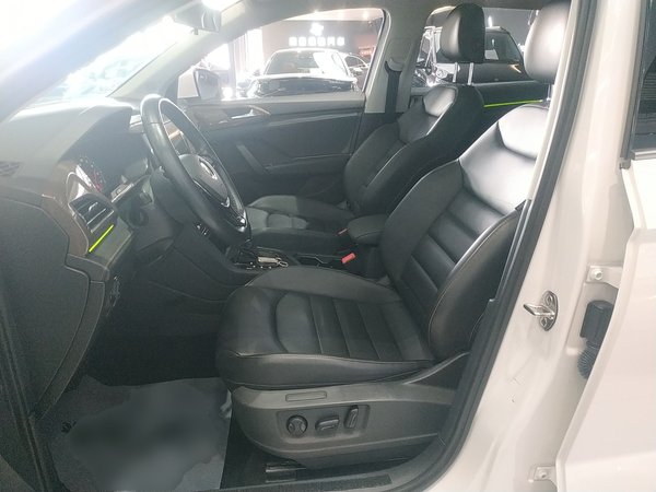 Volkswagen Tharu 2021, 43800 км, за 15361 USD - фото 18