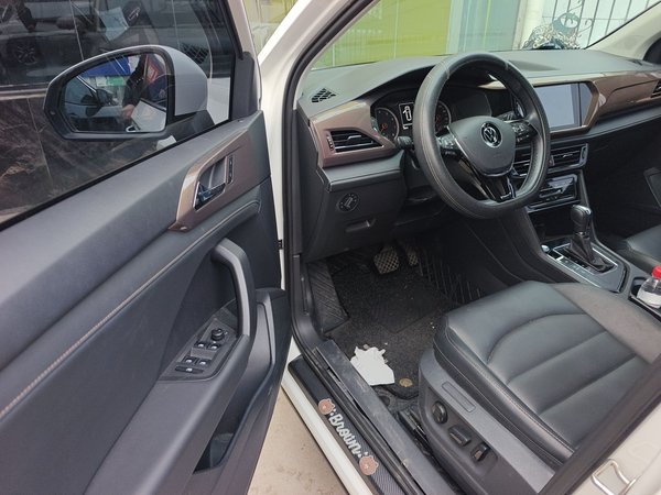 Volkswagen Tharu 2021, 44800 км, за 15254 USD - фото 18