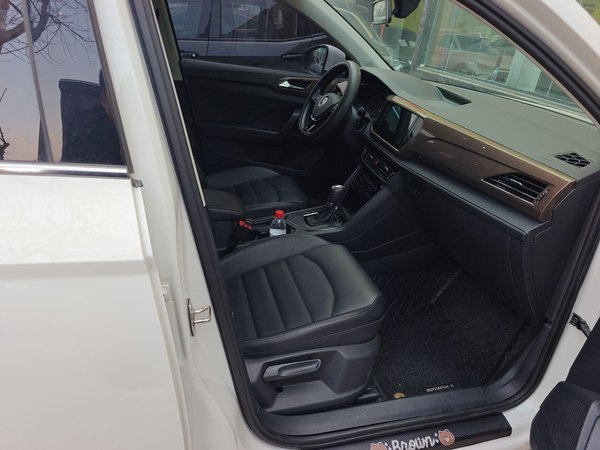 Volkswagen Tharu 2021, 44800 км, за 15254 USD - фото 23