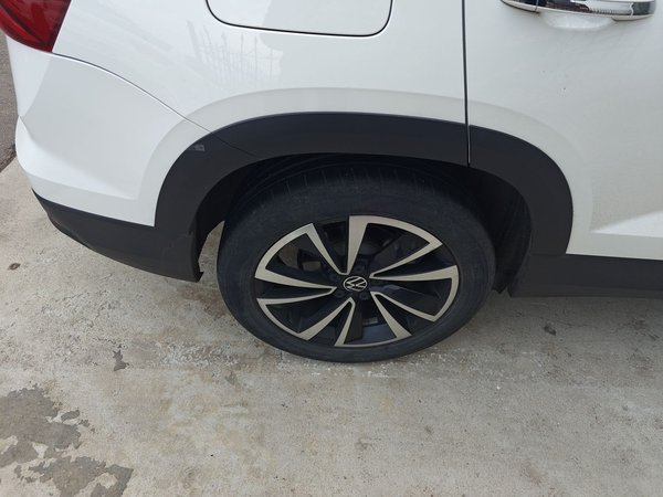 Volkswagen Tharu 2021, 44800 км, за 15254 USD - фото 10