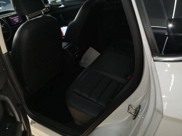 Volkswagen Tharu 2021, 45700 км, за 15577 USD - фото 22