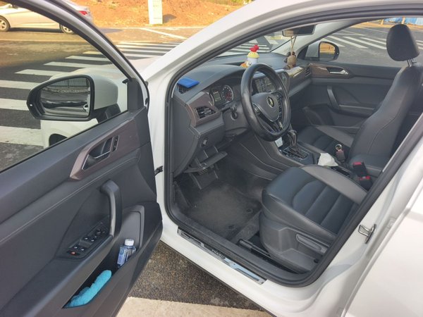 Volkswagen Tharu 2021, 48500 км, за 11882 USD - фото 17