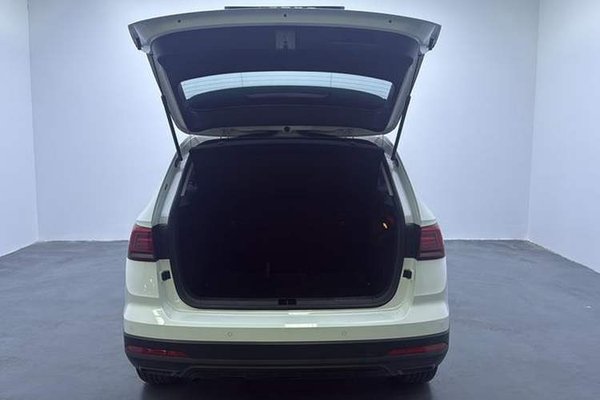 Volkswagen Tharu 2021, 53800 км, за 12437 USD - фото 17