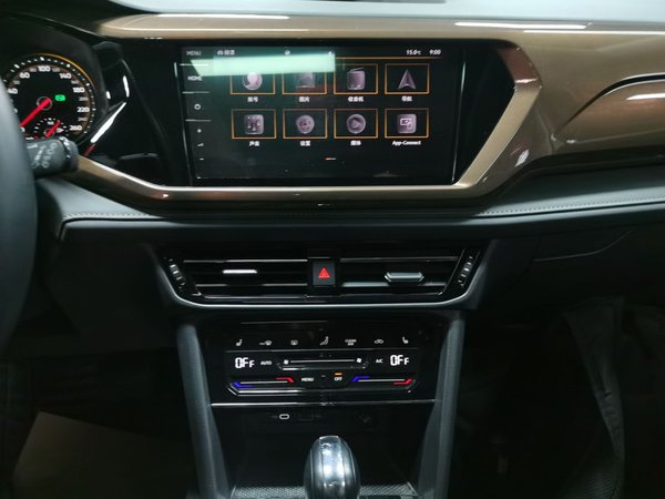 Volkswagen Tharu 2021, 54100 км, за 15288 USD - фото 16