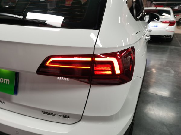 Volkswagen Tharu 2021, 54100 км, за 15288 USD - фото 7