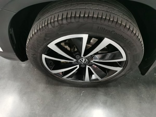 Volkswagen Tharu 2021, 54100 км, за 15288 USD - фото 8