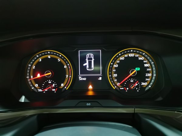 Volkswagen Tharu 2021, 54100 км, за 15288 USD - фото 15